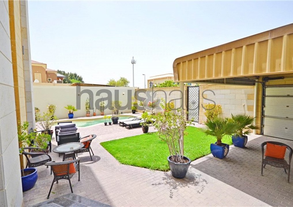 4 Bedroom Villa to rent in Umm Sequim 2, Dubai haus & haus