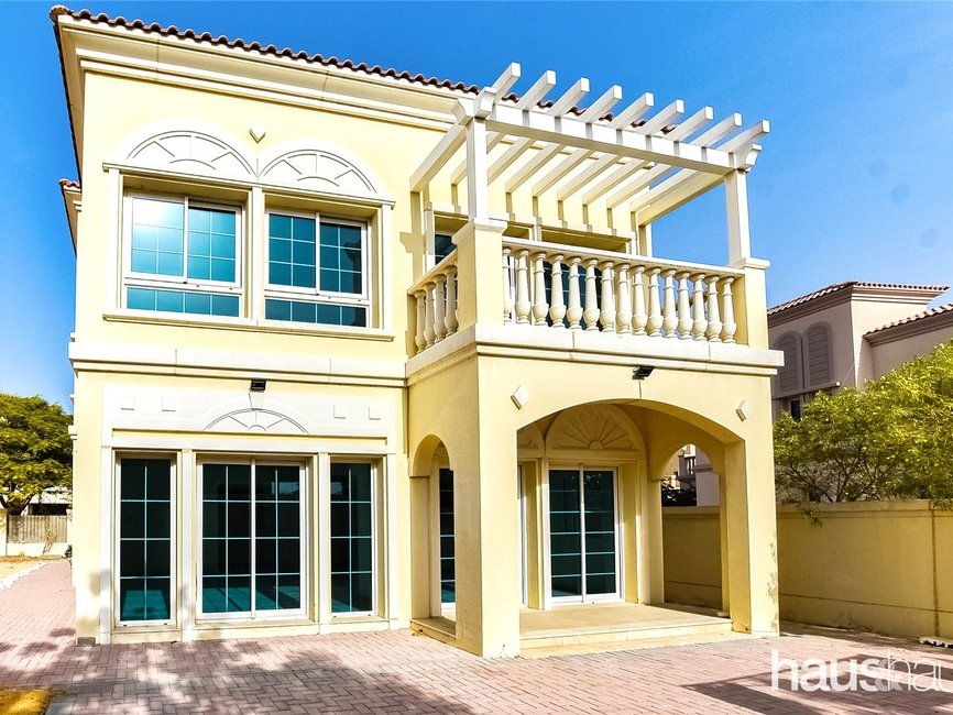 2 Bedroom Villa To Rent In Jumeirah Village Triangle Dubai Haus Haus
