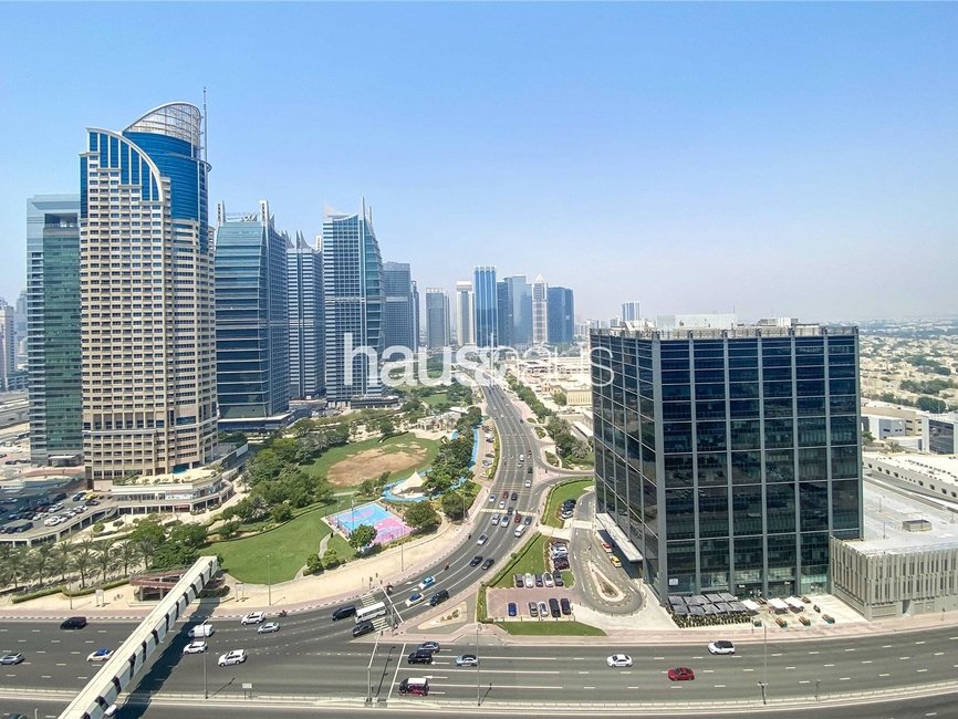 Apartment for sale in Dubai Arch - view - 2