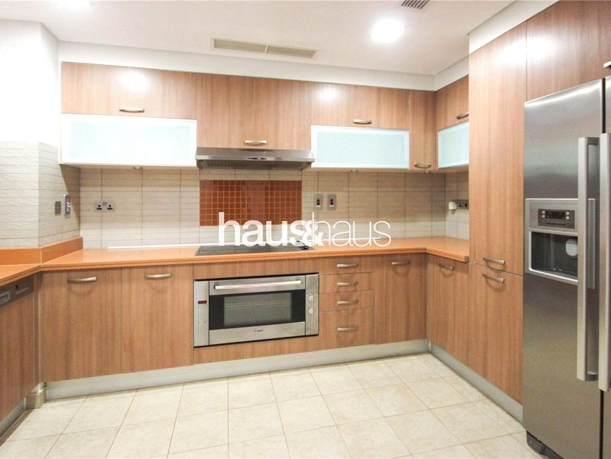 2 Bedroom Townhouse for sale in Marina Residences 2 - view - 6