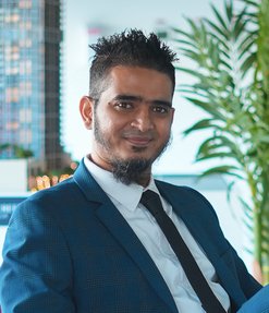 Farhan Aqil Accounts Director