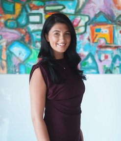 Joy Eaton Senior Emirates Living Consultant