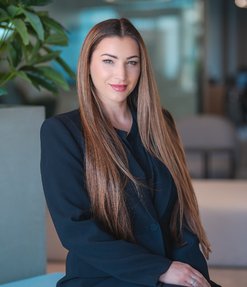 Leah Beckingham Palm Jumeirah Consultant