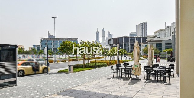 The Edge, Dubai Internet City, Dubai