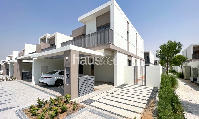 property leasing Tilal Al Ghaf