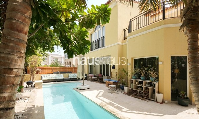 property sales Green Community