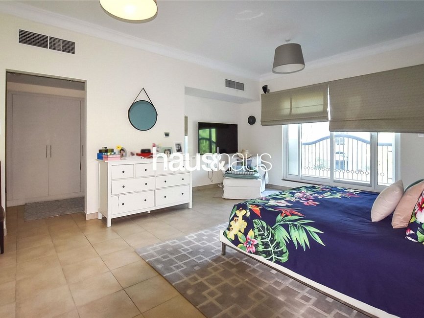 5 Bedroom villa for sale in Novelia - view - 13