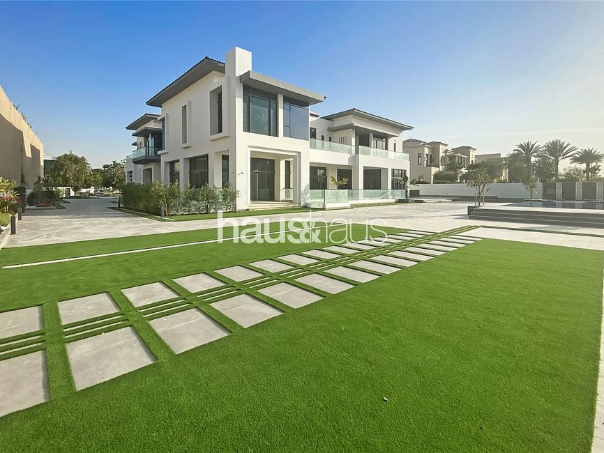 7 Bedroom villa for sale in Dubai Hills Grove - view - 1