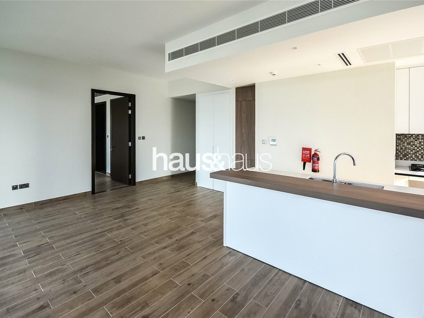 2 Bedroom Apartment for rent in Jumeirah Living Marina Gate - view - 10