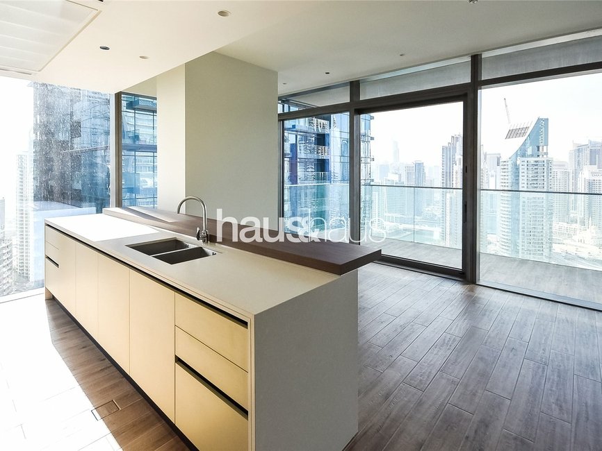 2 Bedroom Apartment for rent in Jumeirah Living Marina Gate - view - 4