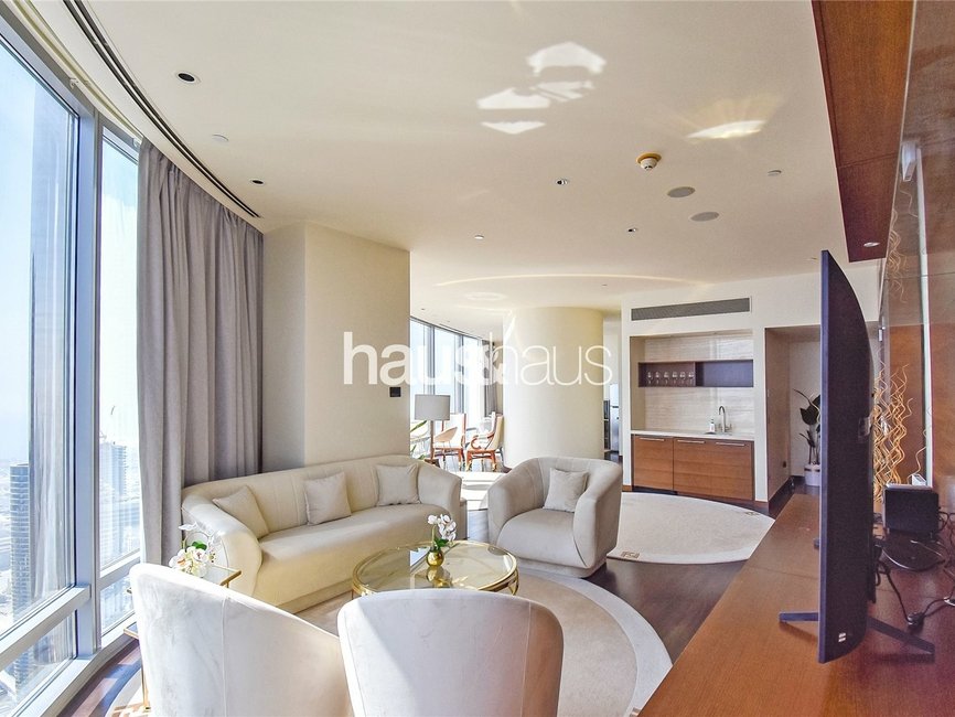 3 Bedroom Apartment for rent in Burj Khalifa - view - 4
