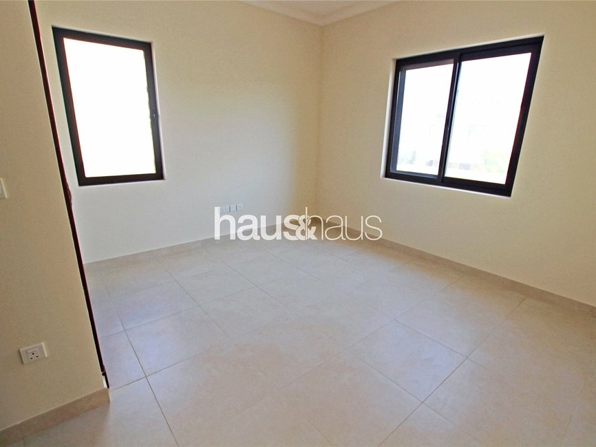 3 Bedroom villa for rent in Palma - view - 4
