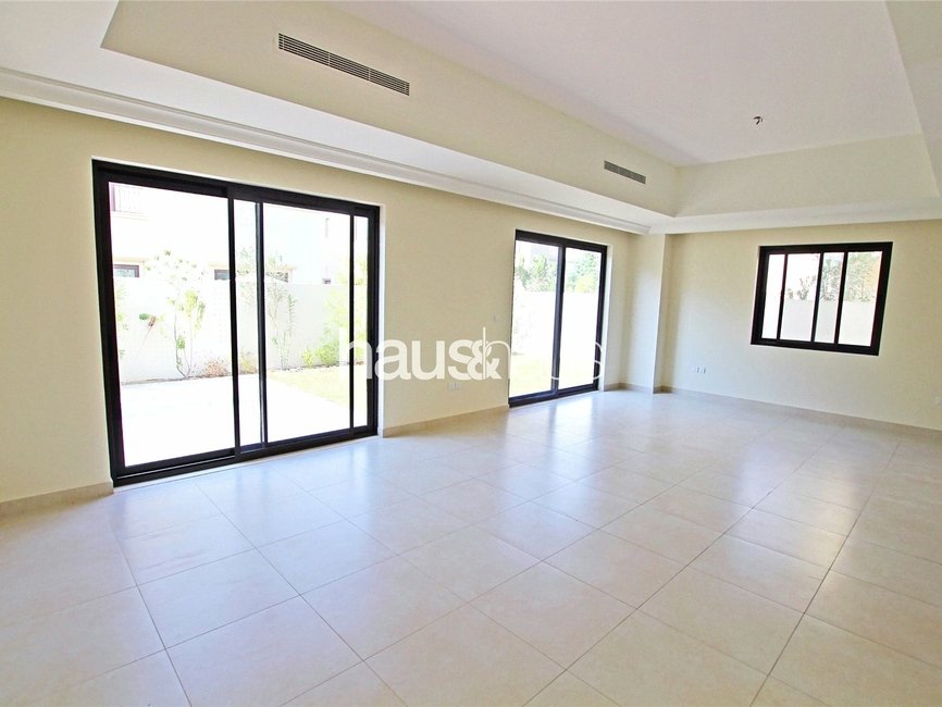 3 Bedroom villa for rent in Palma - view - 6