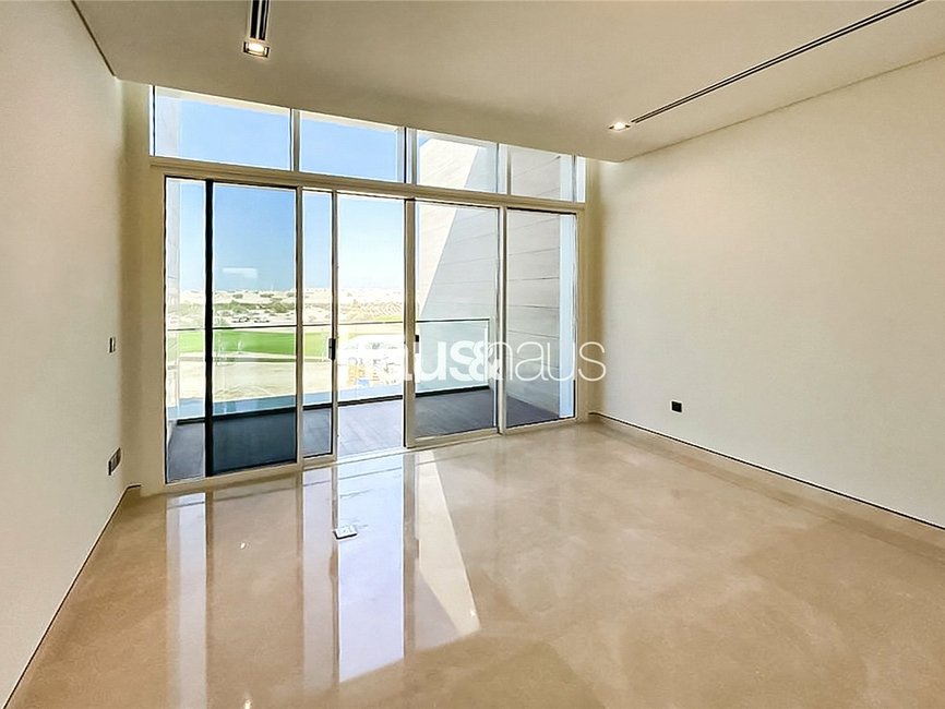 6 Bedroom villa for sale in Golf Place 1 - view - 5