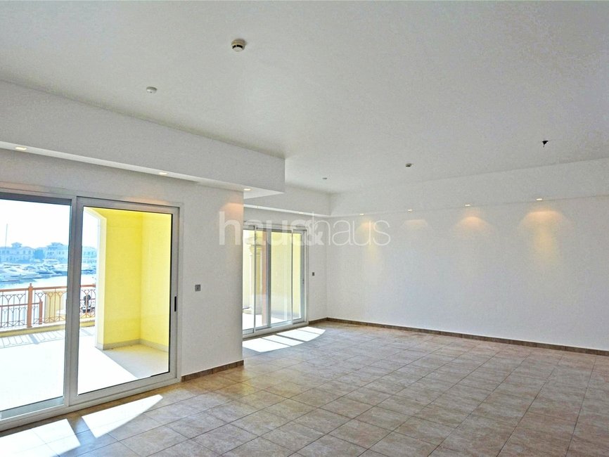 2 Bedroom townhouse for sale in Marina Residences 2 - view - 4