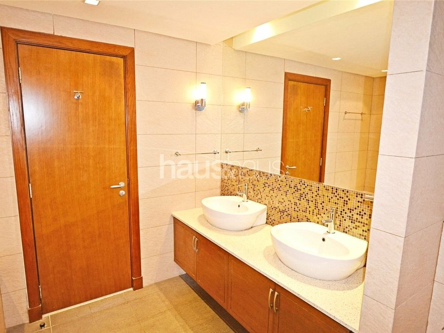 2 Bedroom townhouse for sale in Marina Residences 2 - view - 9
