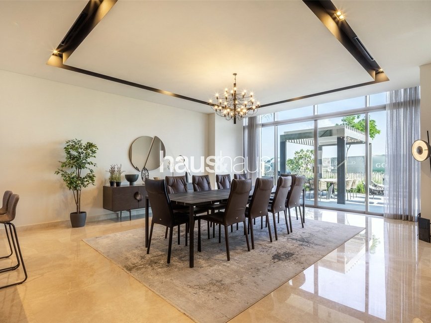 5 Bedroom villa for sale in Golf Place 1 - view - 2