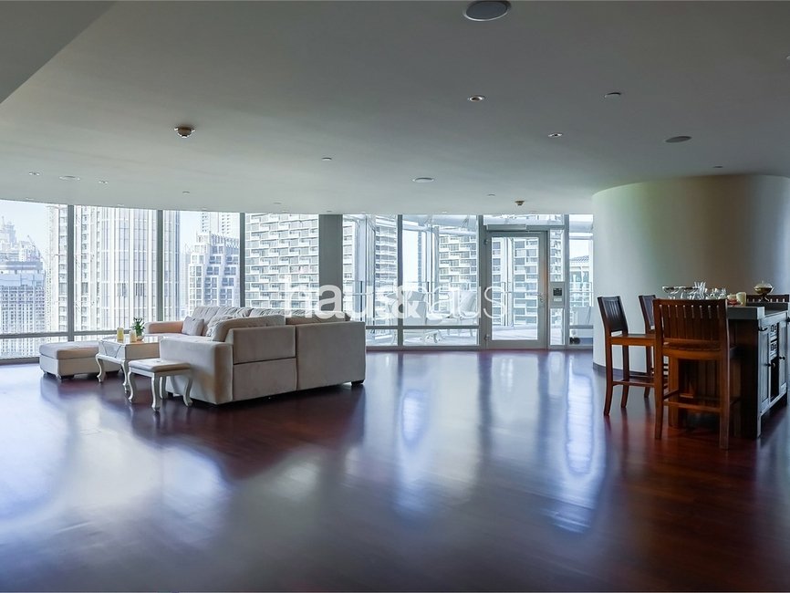 4 Bedroom Apartment for rent in Burj Khalifa - view - 7