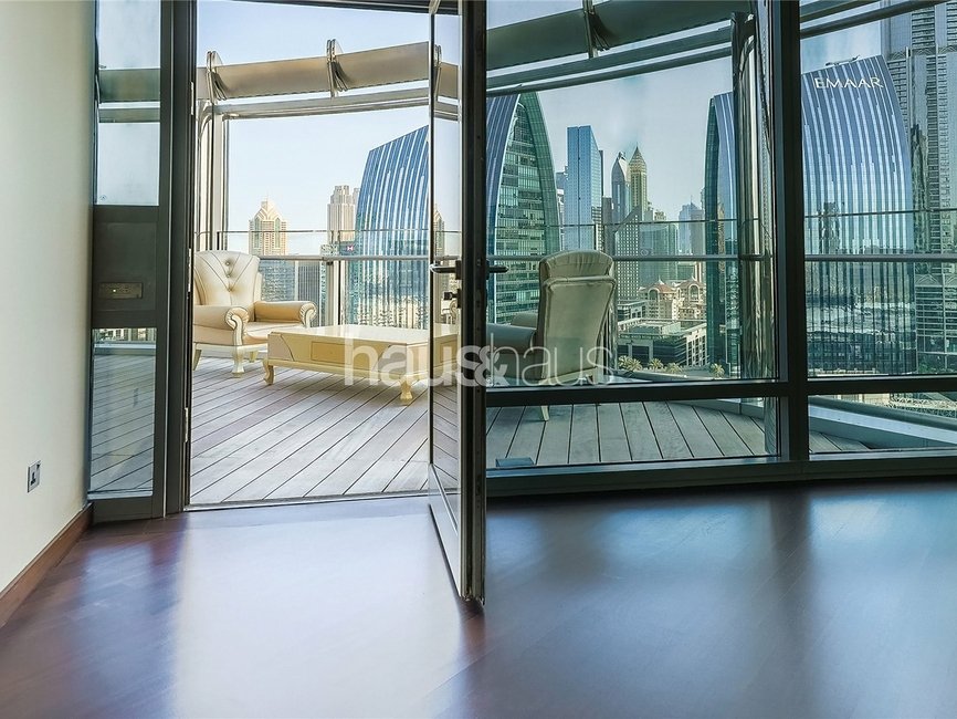 4 Bedroom Apartment for rent in Burj Khalifa - view - 12