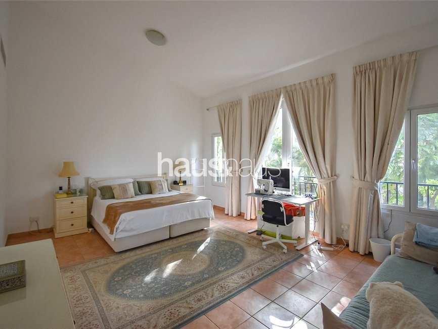 3 Bedroom townhouse for sale in Townhouses Area - view - 8