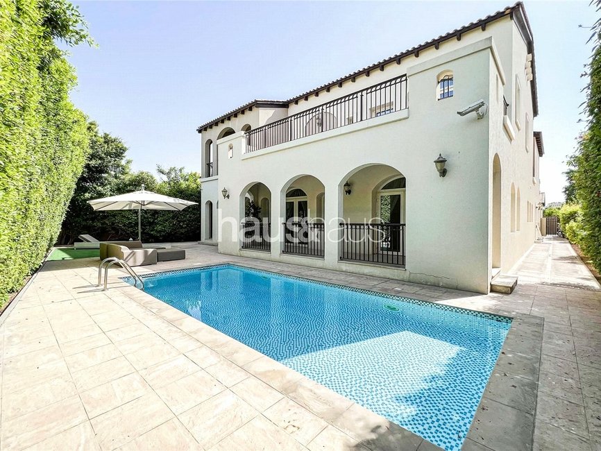 5 Bedroom villa for sale in Sienna Lakes - view - 1
