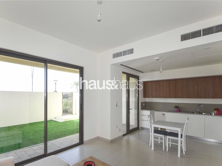 3 Bedroom townhouse for sale in Parkside 2 - view - 2