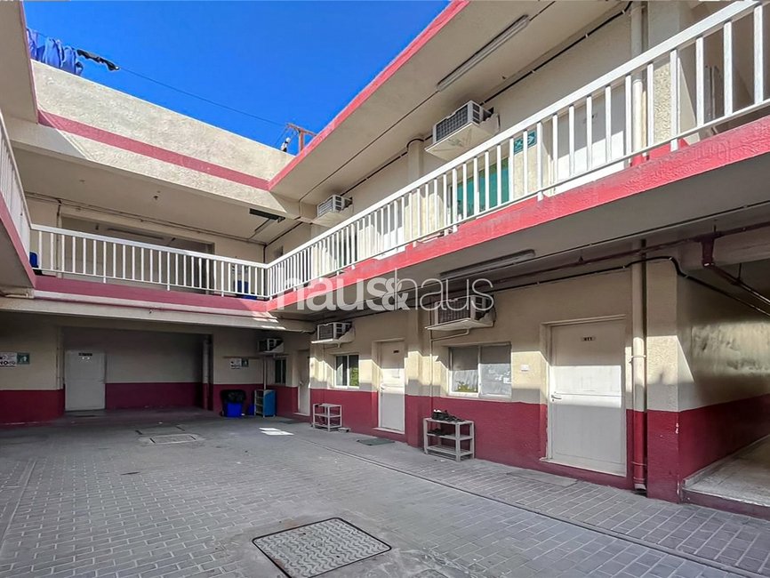  for sale in Al Quoz Industrial Area 4 - view - 5