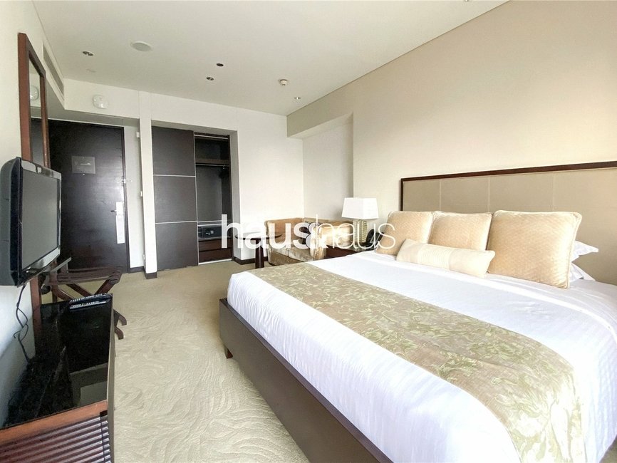 Apartment for sale in The Address Dubai Marina - view - 3