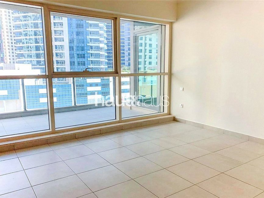 2 Bedroom Apartment for sale in Marina Quay North - view - 11